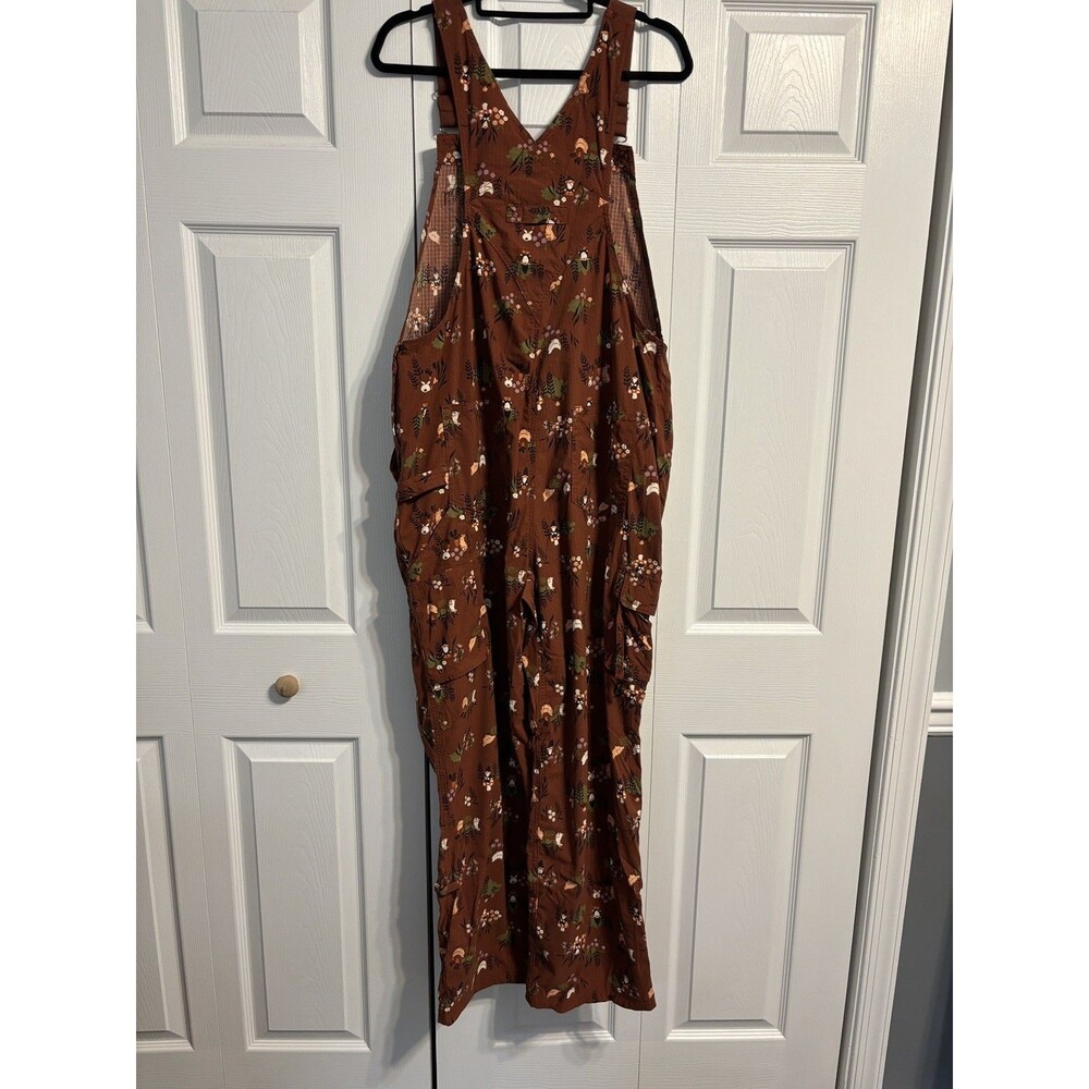 Duluth Trading Heirloom Gardening Bib Overalls Gnome chickens Large 31” Inseam - Picture 3 of 16